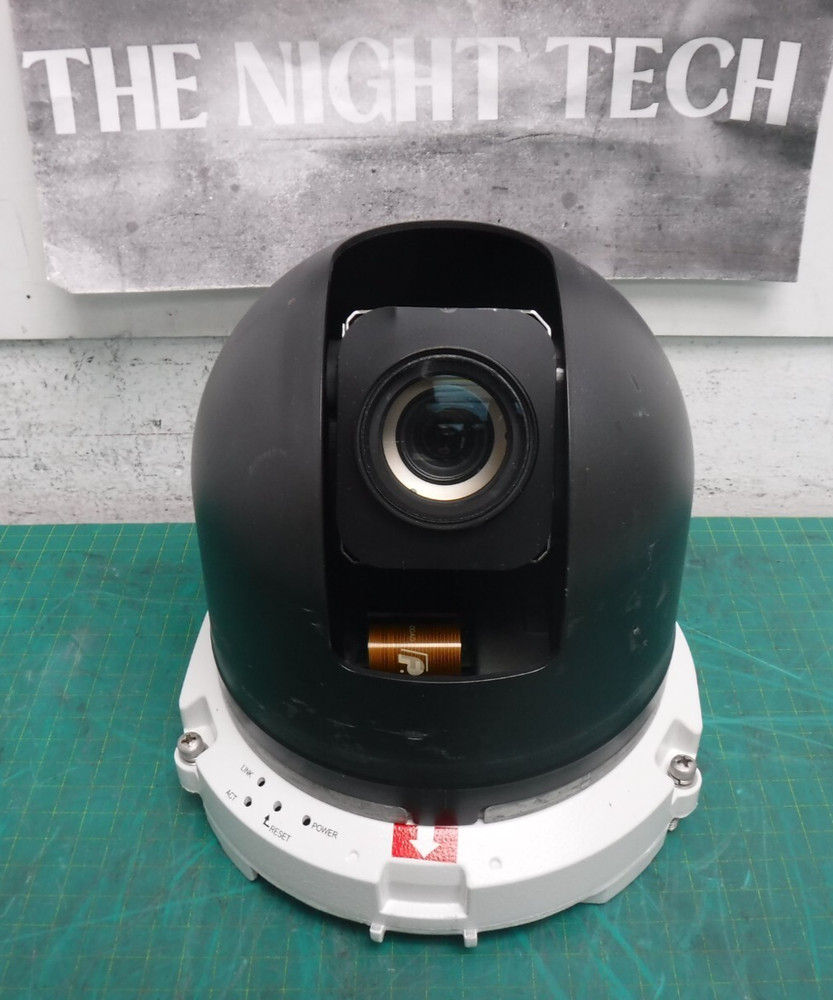 Pelco D5230P Camera w/ B52-PG-E Housing