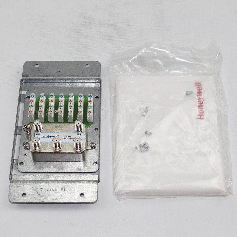 HONEYWELL AN100 BASIC HOME A/V DISTRIBUTION PANEL VOICE/DATA MODULE