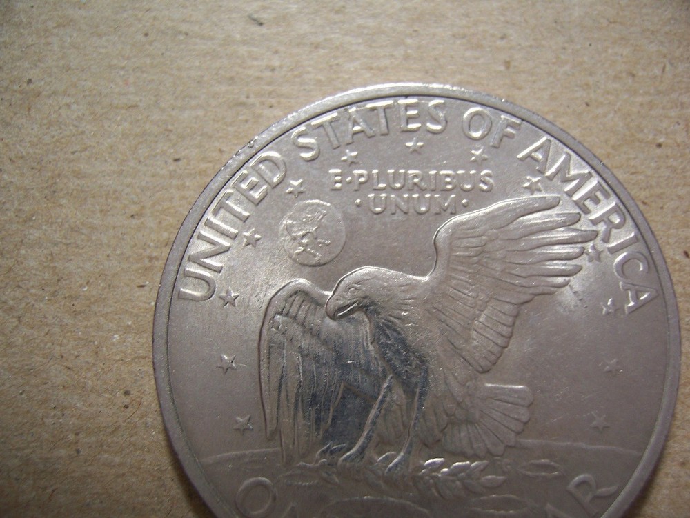 1971D FEV Eisenhower dollar, friendly eagle variety (READ)