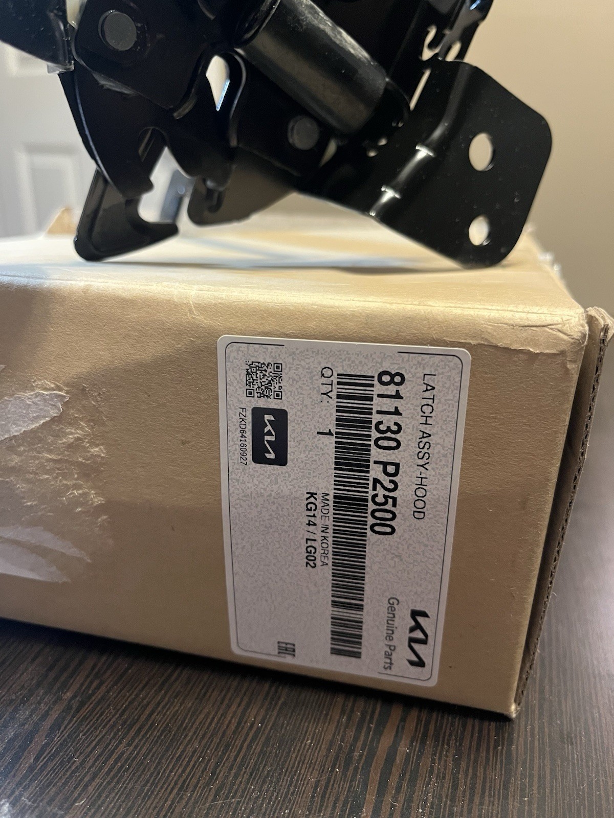 New Genuine OEM 24-25 Kia Sorento Hood Latch Assembly 81130-P2500