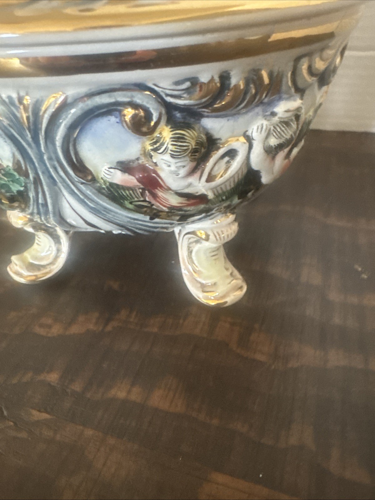 Capodimonte Porcelain Cherubs Putti Candy Dish Bowl Lidded Footed Italy