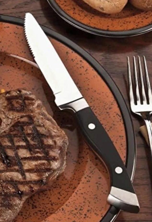 6 LONGHORN STEAKHOUSE Steak Knives - No Longhorn Logo - Heavy Duty Stainless!