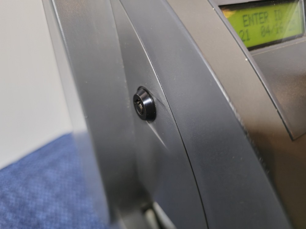 Recognition Systems HandPunch Biometric Time Clock Hand Scanner TSI H 101 | Read