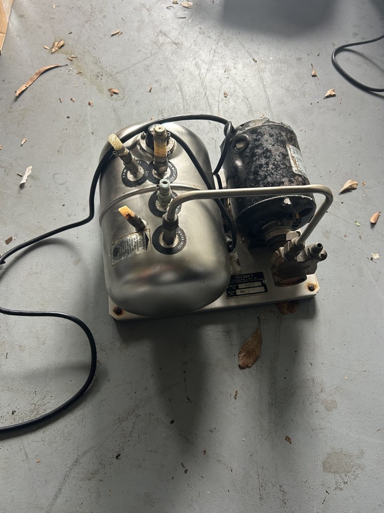 McCann's "Big Mac" E-Series Carbonator (Model E400397)