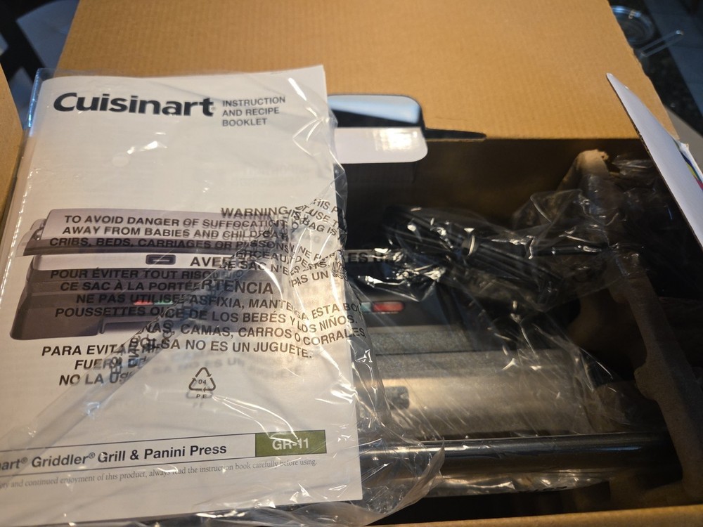 Cuisinart GR-11 Grill & Panini Press Silver Removable Plates Floating Hinge