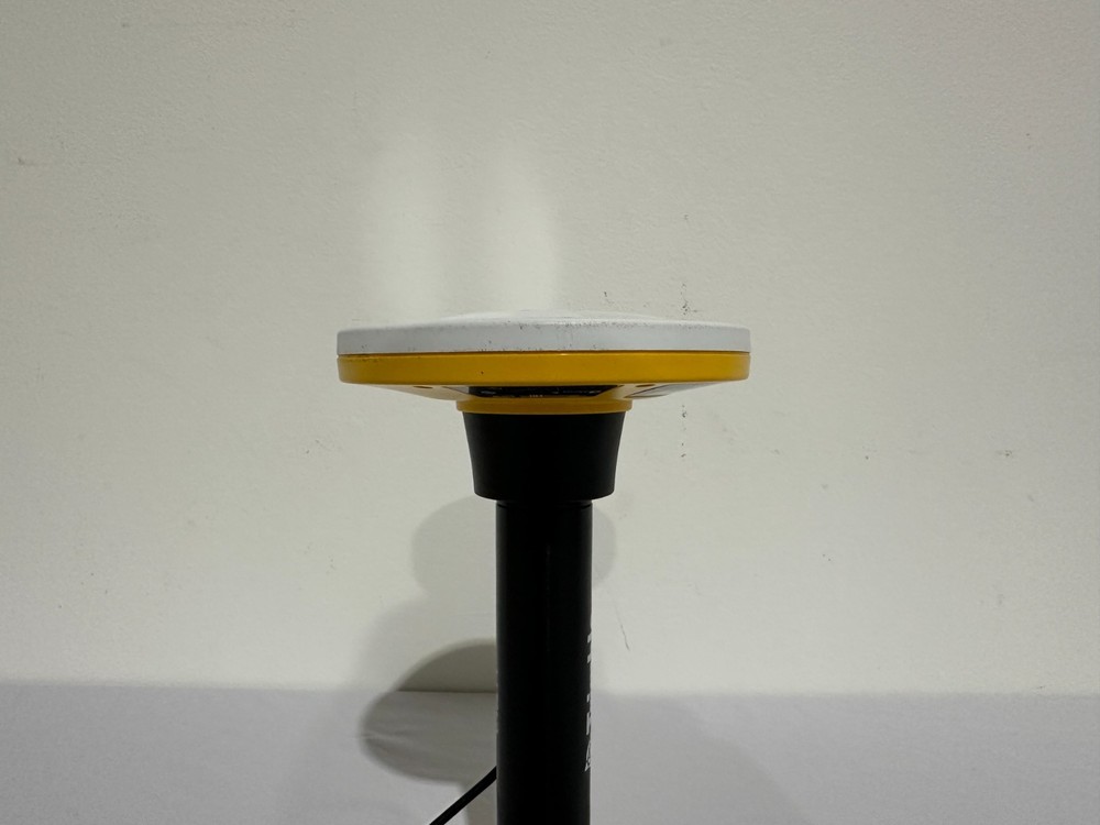 Trimble DA2 Catalyst Receiver and TDC6 Data Collector