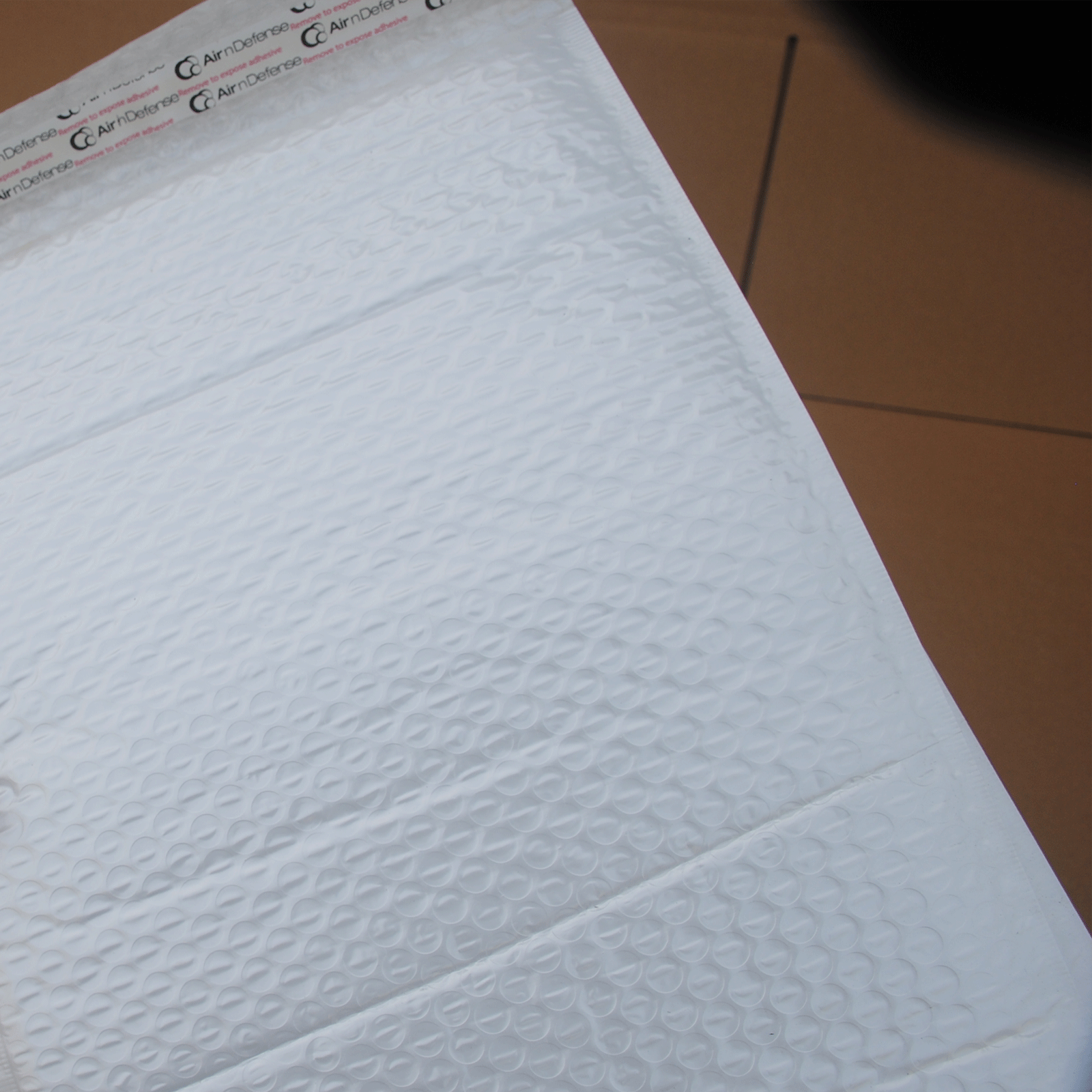 AirnDefense 500 #0 6.5x10" White Poly Bubble Envelopes Padded Mailers Shipping