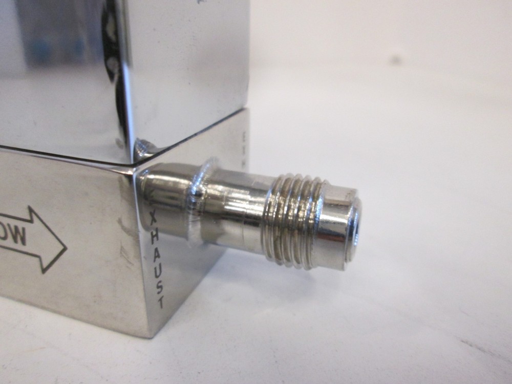 Unit Instruments, UFC-1100, Mass Flow Controller, 10 SLM, O2, Used