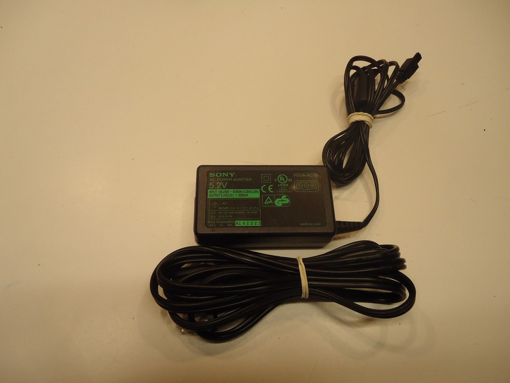 ZZ7:  Sony AC Adapter 10V PCGA-AC10V