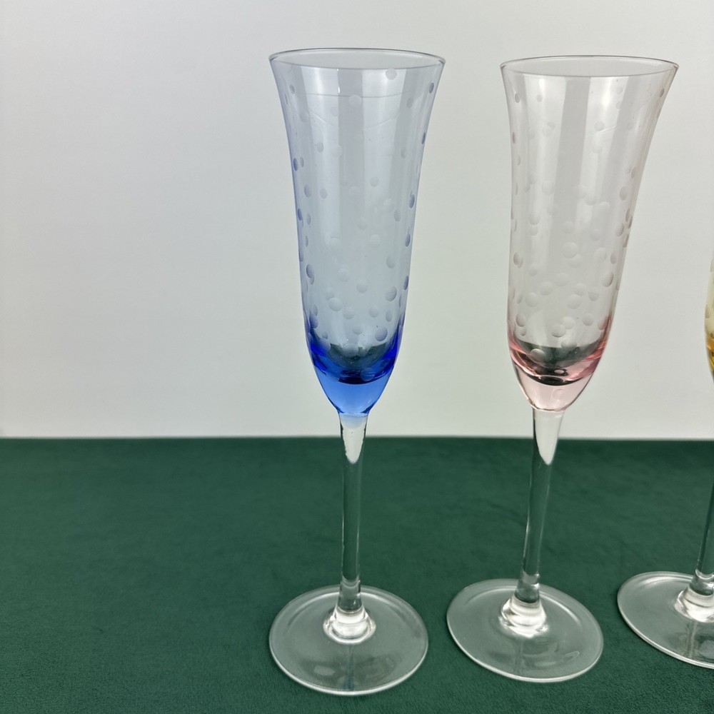 (3) Delicate Multi-Colored Bubble Circle Design Champagne Flute Glasses