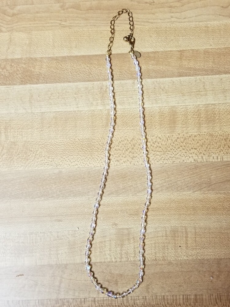 ~21" Worthington Clear Opalescent Necklace