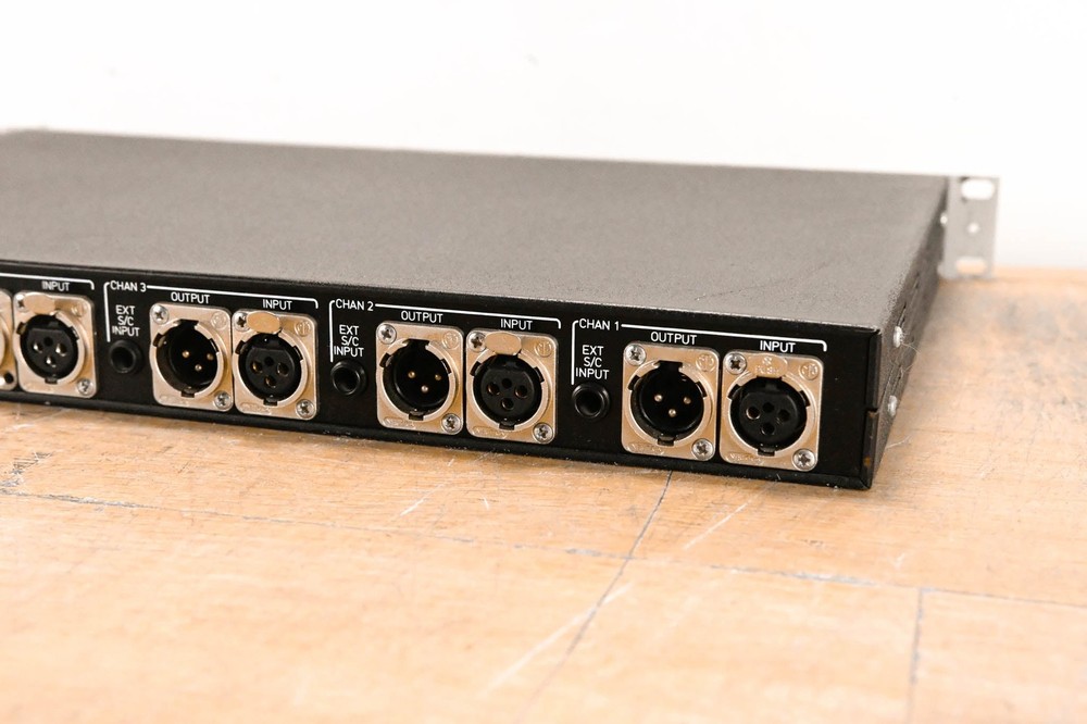 Klark Teknik DN504 Quad Compressor Limiter CG01XVS