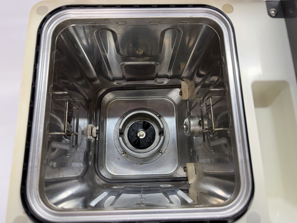 Panasonic SD-BT55P Bread Bakery Automatic Maker Machine W/Yeast Dispenser