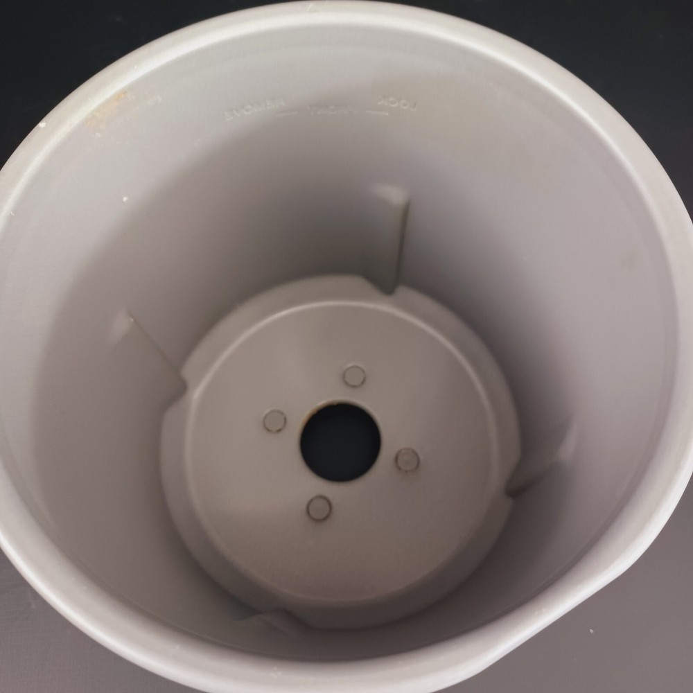 Welbilt The Bread Machine ABM-100-4 Bread Pan Replacement Part Piece- EUC