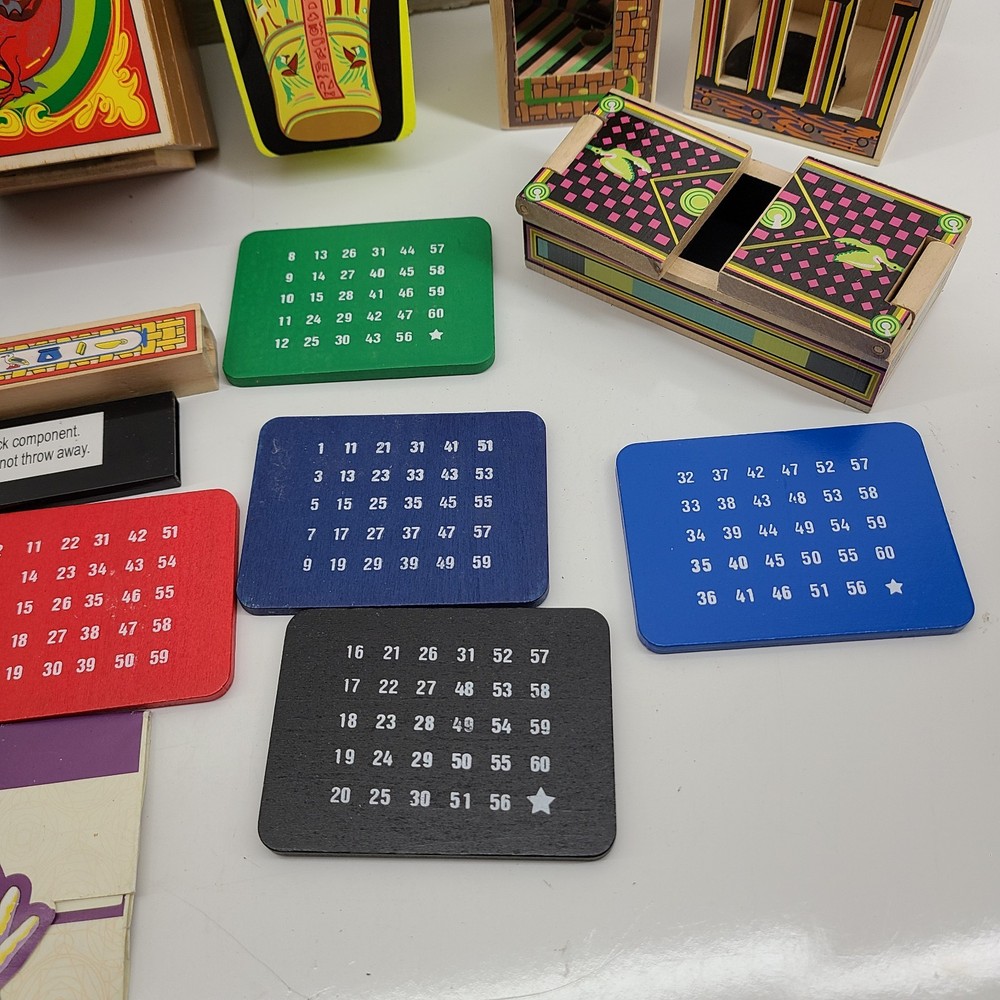 Melissa & Doug Deluxe Solid-Wood Magic Magician Set Box READ
