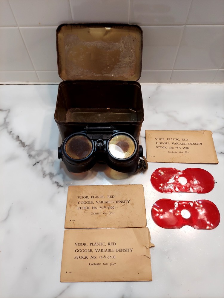 Antique WWII Goggles Variable Density With Tin & 3 Filters FAIR