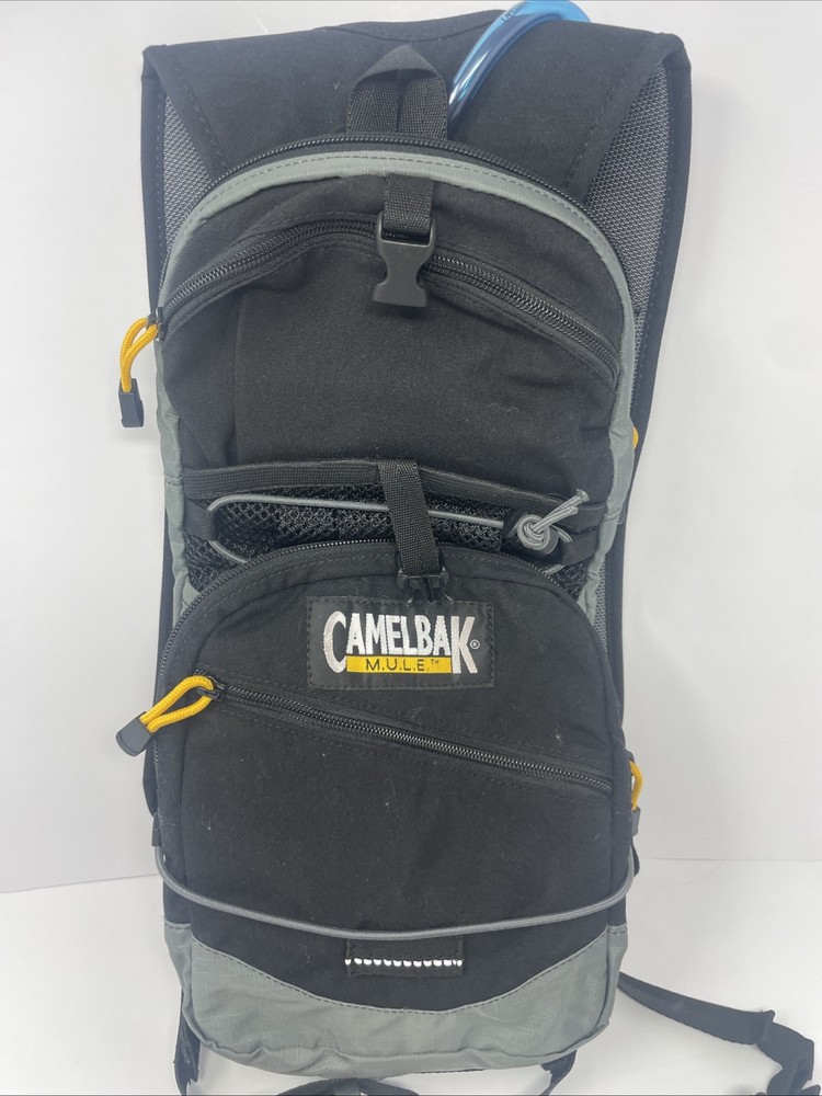 CamelBak M.U.L.E. Hydration Backpack Black/Gray 3L/100oz MULE Daypack