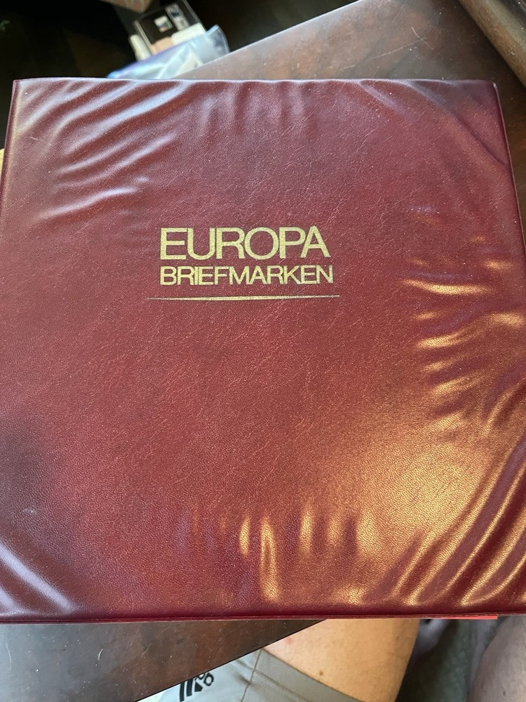 Stamp Album Europa Briefmarken Hingeless 93-95 Sieger-Verlag w/ stamps + sheets