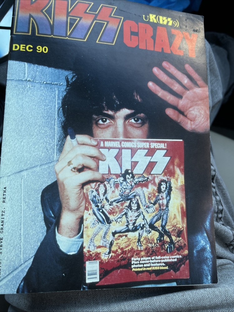 Rare UK KISS FANZINE December 1990 Merry Kissmas Paul Stanley Gene Magazine