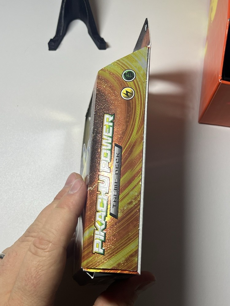1 x Sealed Pokemon "Pikachu Power" Evolutions Theme Deck
