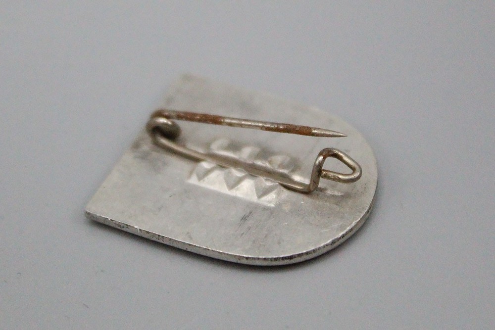 WW2 German Munchen Tinnie . PIN1079