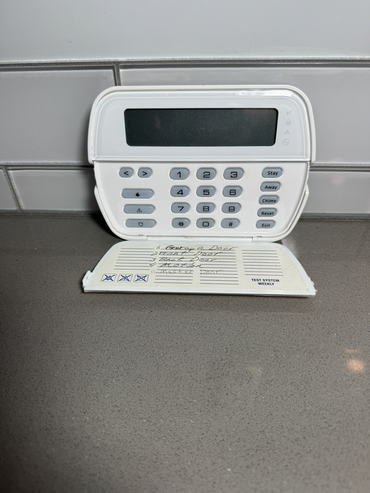 DSC RFK5501 Keypad (Tested)