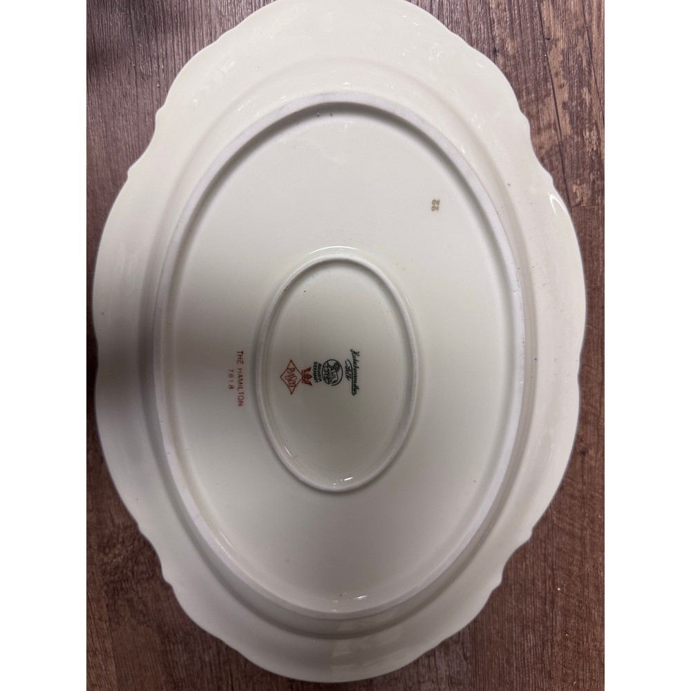 Hutschenreuther Hamilton Pattern Medium Platter - Elegant Fine China