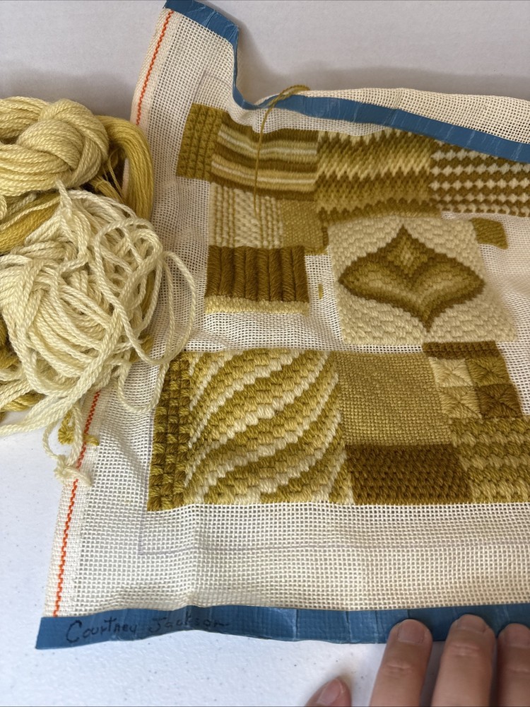 Unfinished Vintage Needle Point Set 👀🔥