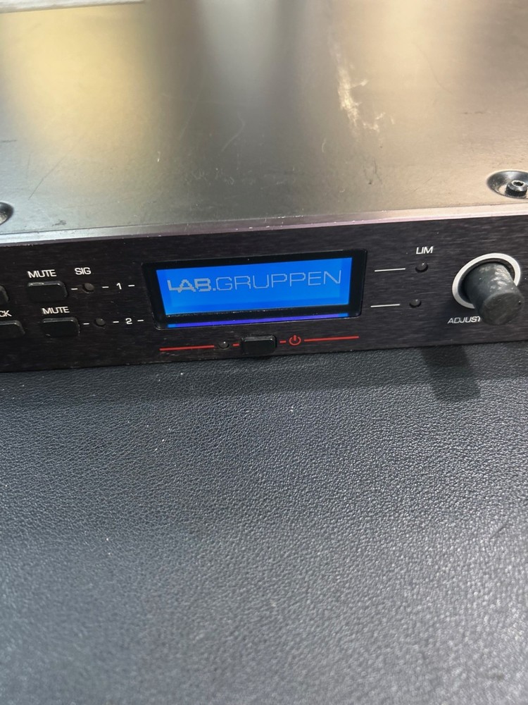 Lab Gruppen IPD2400