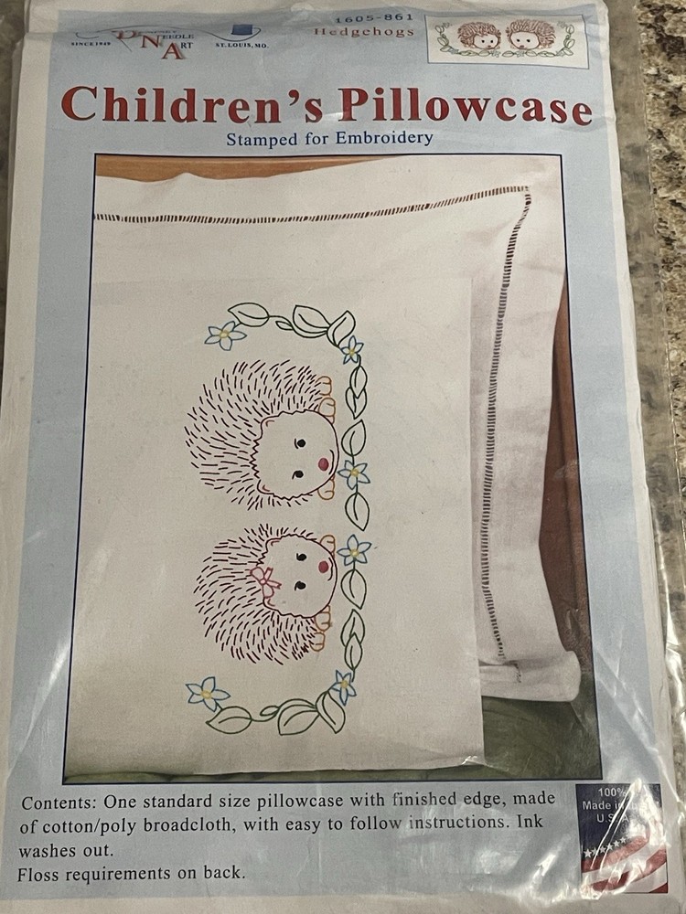 Jack Dempsey Needle Art Hedgehogs Children’s Pillowcase