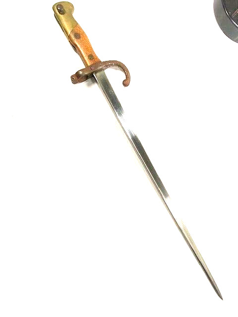 Antique French Bayonet, Mark on blade says "Mre d’Armes St Etienne Janvier 1879"