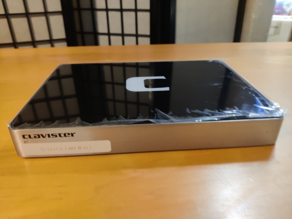 Clavister Firewall Amer Eagle Series E7 Switch appliances