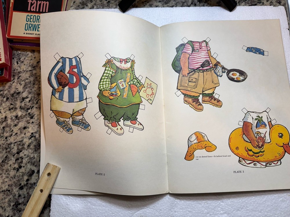 1982 Peter Rabbit Paper Dolls Book