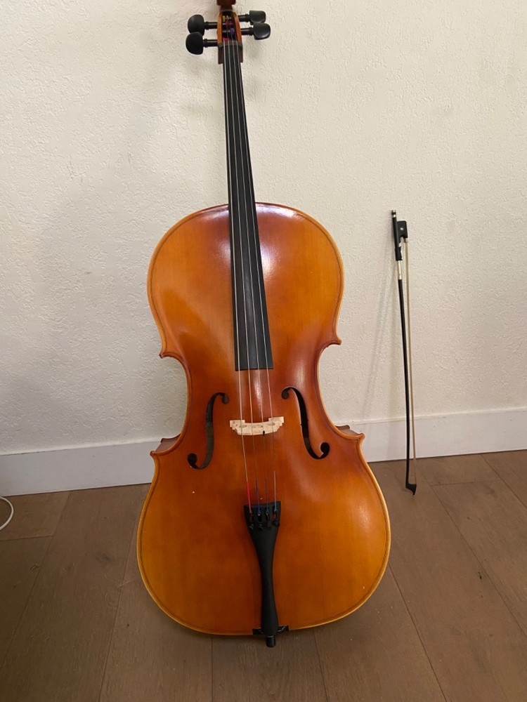 Full Size Cello (4/4)