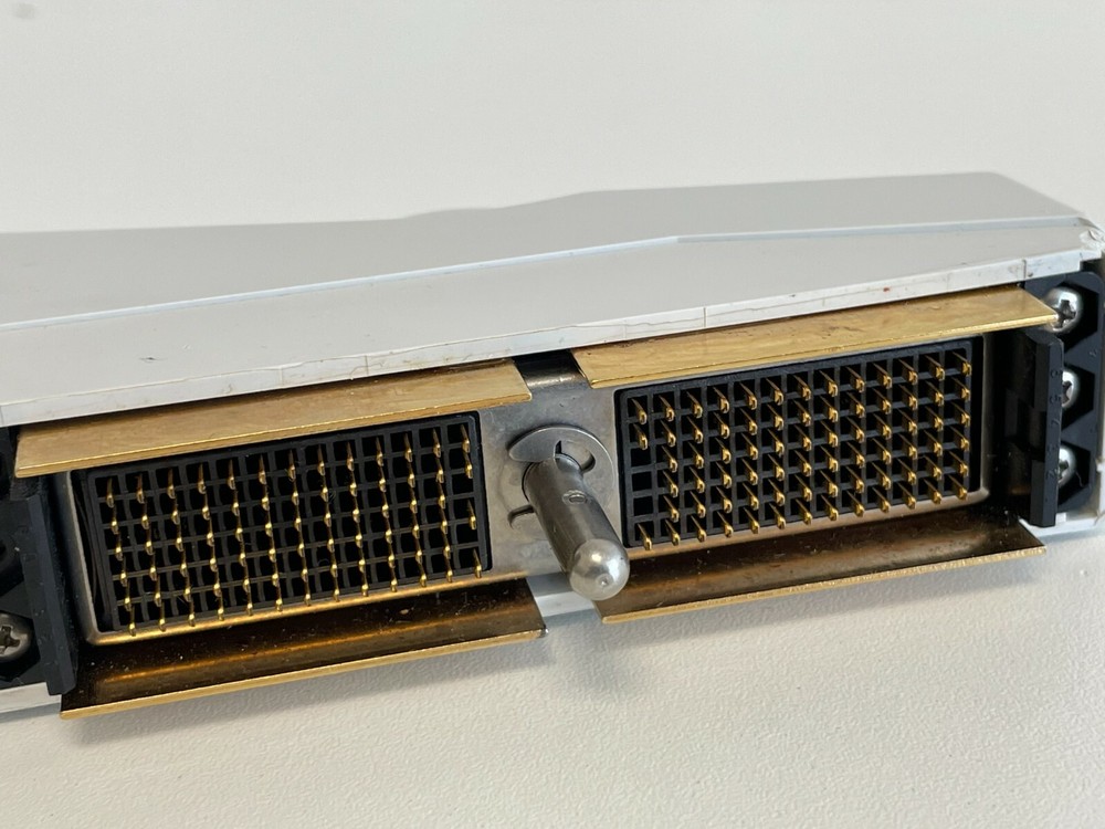 T2: Acuson EC7 Linear Array Probe