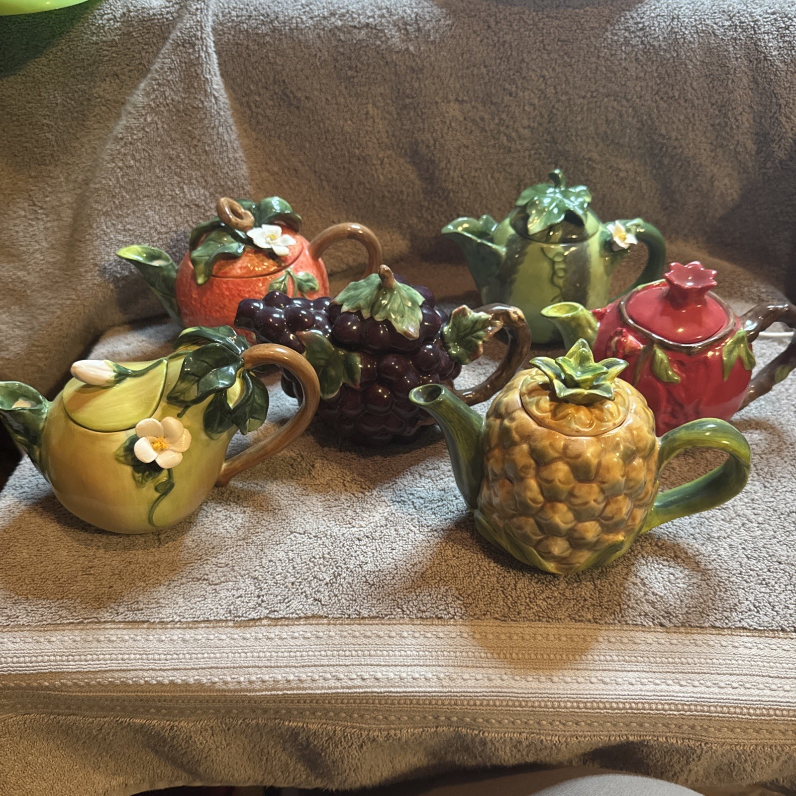 Vtg Lot 6 Ceramic Fruit Teapots: Pear P/apple Peach Pomegranate Watermelon Grape