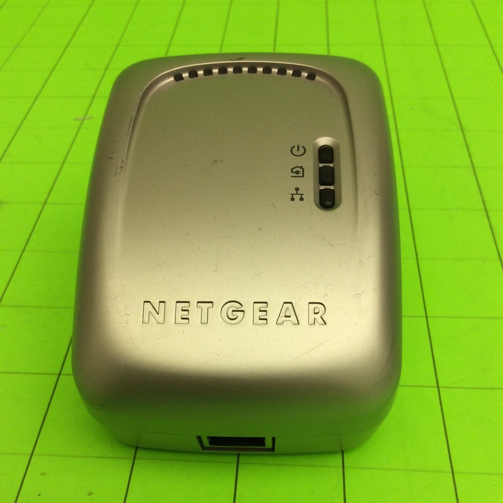 Network Device Netgear XE102 WALL-PLUGGED Bridge Module Part (Single)