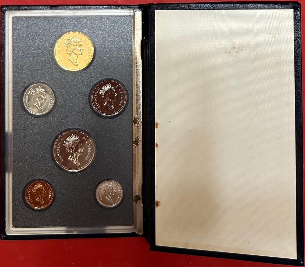 1990 Canada Specimen Set Plus COA & Box