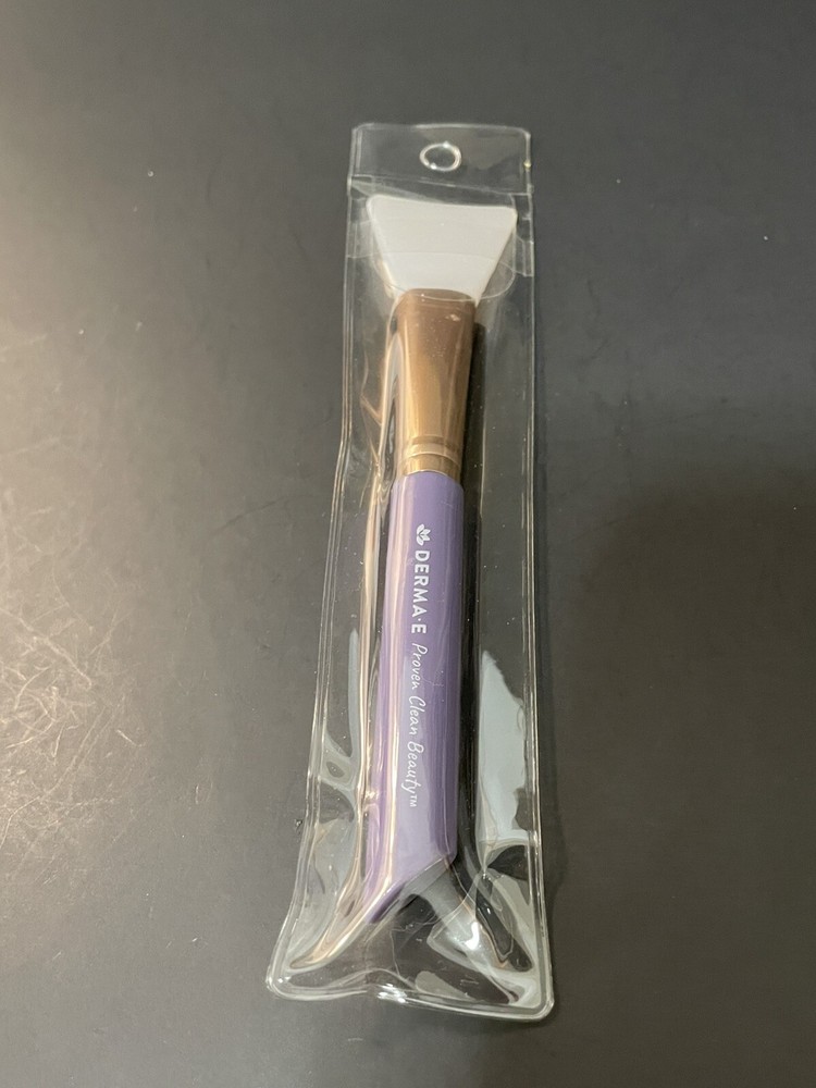 DERMA E FACIAL “MASK APPLICATOR” NEW with original packaging