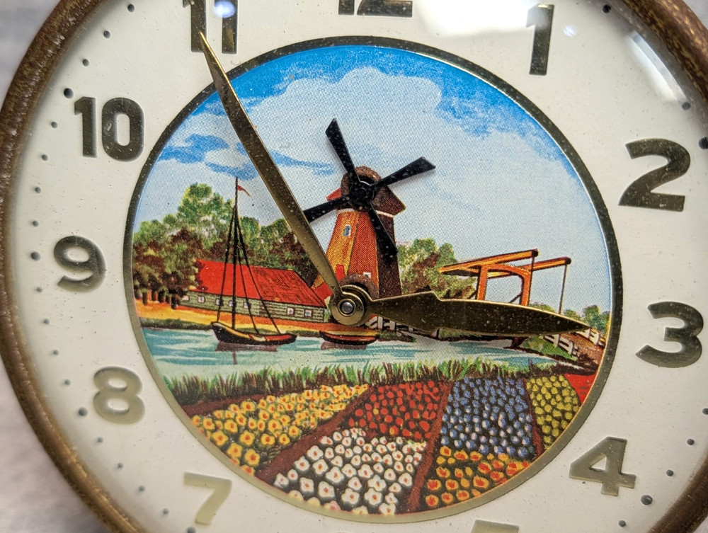 Vintage Animated Mechanical Dutch Windmill Table Desk Clock WORKS