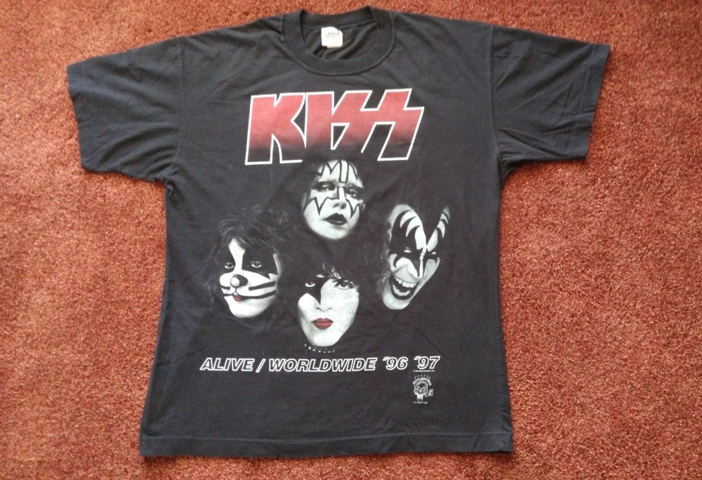 KISS Concert T Shirts (2) 96/97, Ticket Stubs, Newspaper Clippings, Comic's