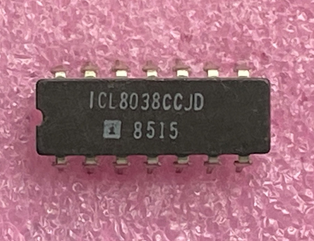Intersil ICL8038CCJD waveform generator Integrated Circuit