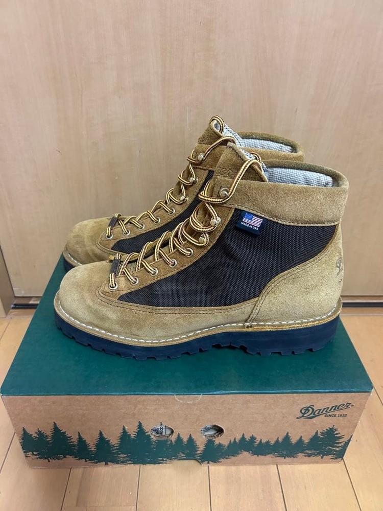 Danner suede highcut boots