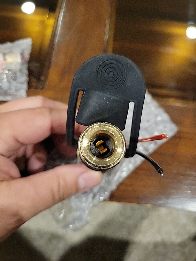 Universal Mounting Bracket for Beacon