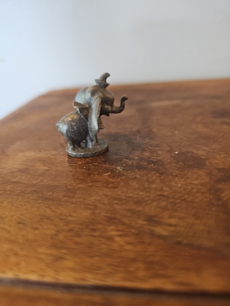 MONOPOLY 2001 The DISNEY Edition REPLACEMENT TOKEN Dumbo