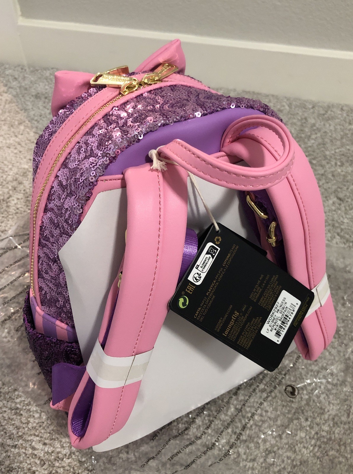 🚀 Loungefly Disney Rapunzel Sequin Glow Mini Backpack Free Ship ✅📦