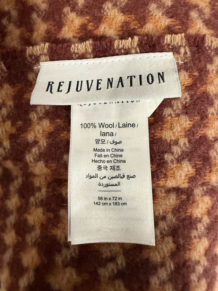 Rejuvenation Ferguson Houndstooth Wool Throw Ruby and Rust New! Read