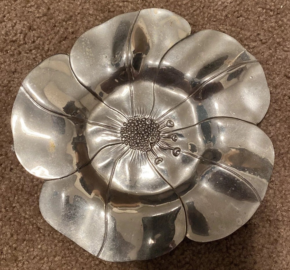 Vintage International Silver Company Poppy Flower Plate 1994 Vintage