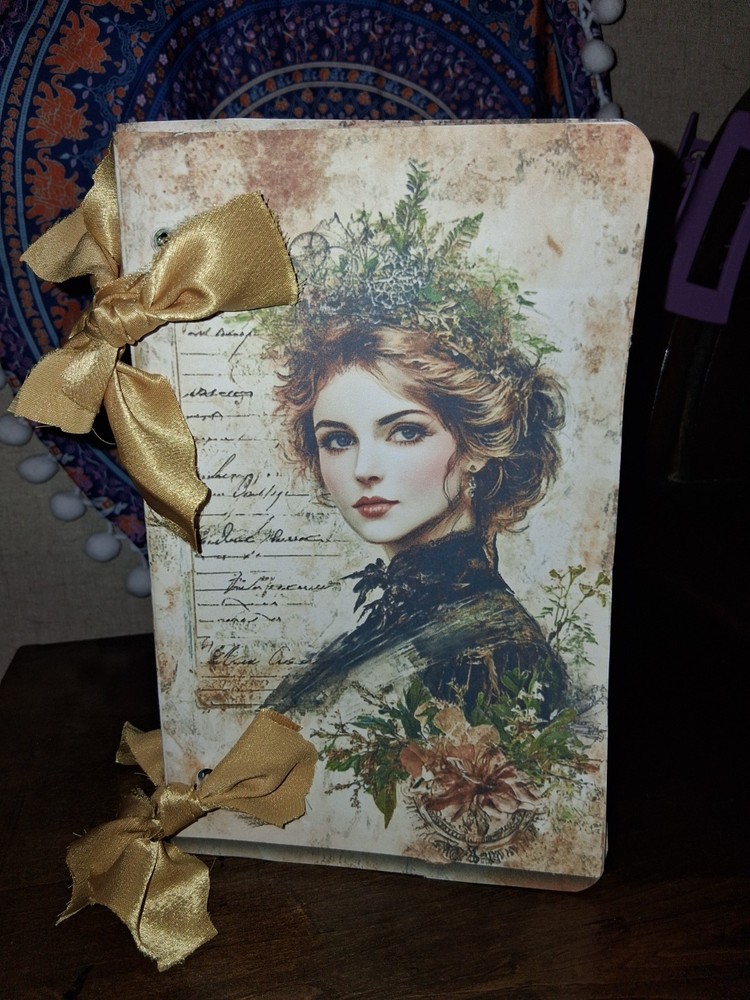 Vintage Elegance Junk Journal Scrapbook