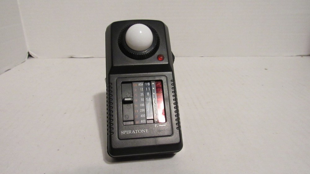 Spiratone Multi Range Flash Meter With Case And Instructions VIntage Flash Meter